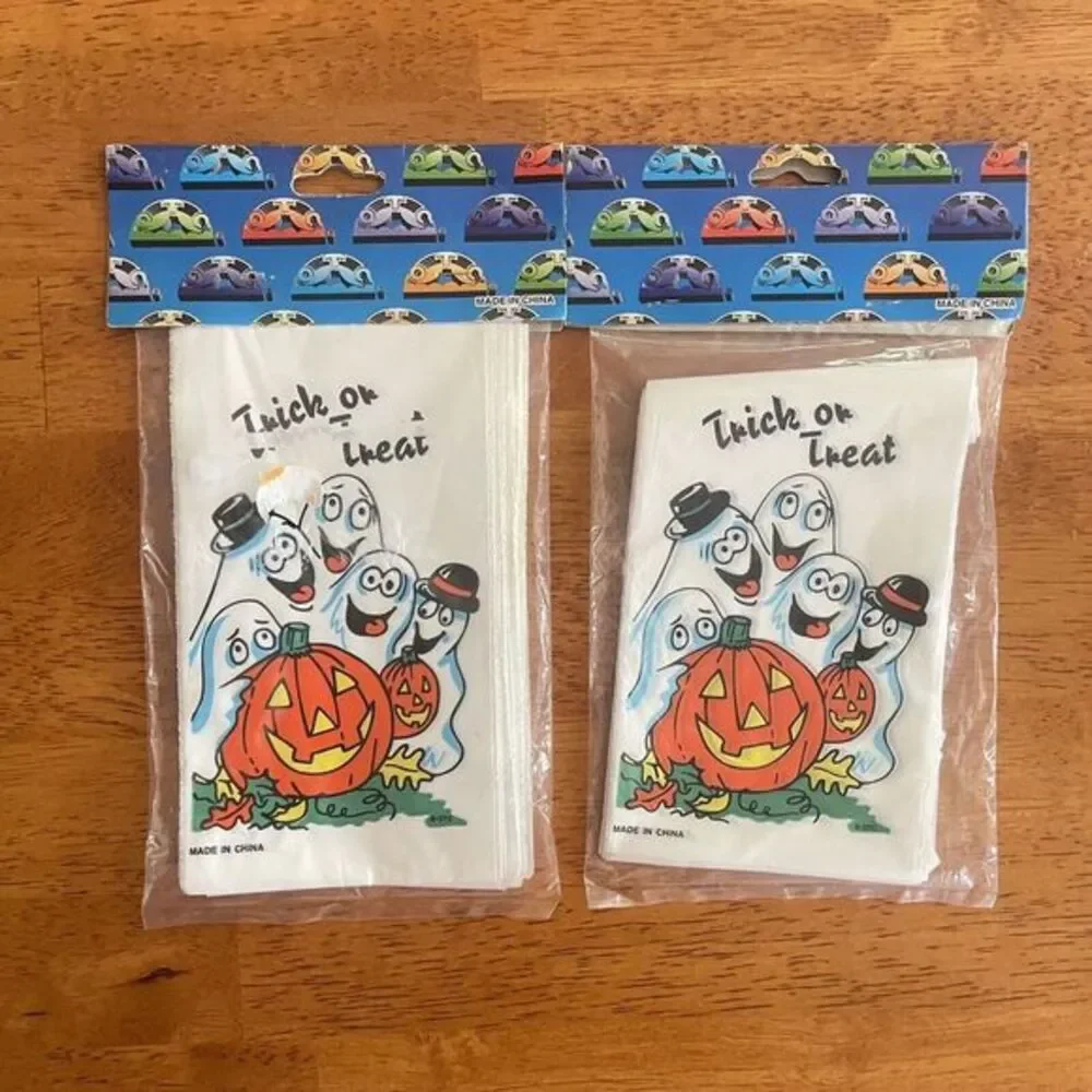 Lot Of‎ Vintage 1980s Fun World Halloween Trick or Treat Plastic Goody Bag NOS